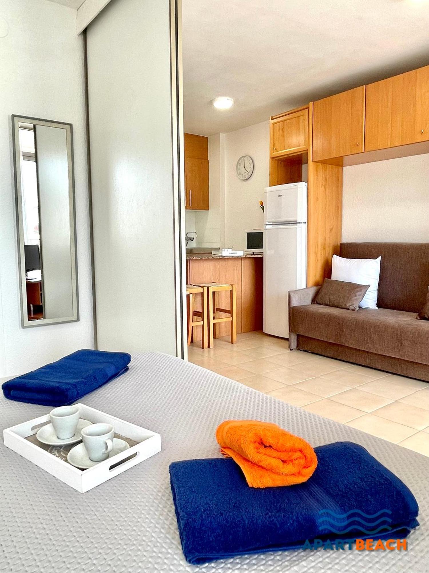 Apartbeach Adriatico 518 Vistas Playa Y Climatizado Lejlighed La Pineda Eksteriør billede